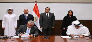 مصر توقع عقودًا ضخمة مع موانئ أبوظبي لتعزيز السياحة البحرية وتطوير الموانئ: تفاصيل الاتفاقيات