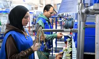 رئيس الوزراء يفتتح مصنع ”ليوني مصر” العالمية لضفائر السيارات بمدينة بدر