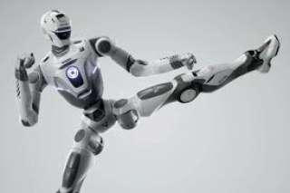 نائب رئيس ”تسلا”: مصنع شنغهاي سيقوم بدور في الإنتاج الضخم للروبوتات الشبيهة بالبشر